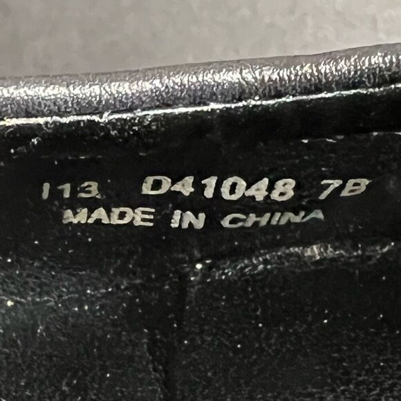 Womens COLE HAAN Classic Black Leather Slip On Flats / Size 7 Medium - Picture 8 of 8